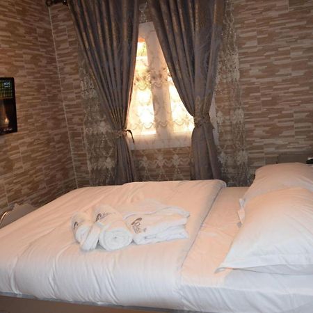 Ghazalle Oasis Hotel Gb El Biar 外观 照片